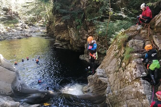 Family Gorge Walking - Photos let you stay in the moment