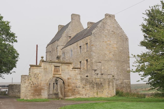 Five Outlander locations , Outlander film locations tour - Five details that shape the day