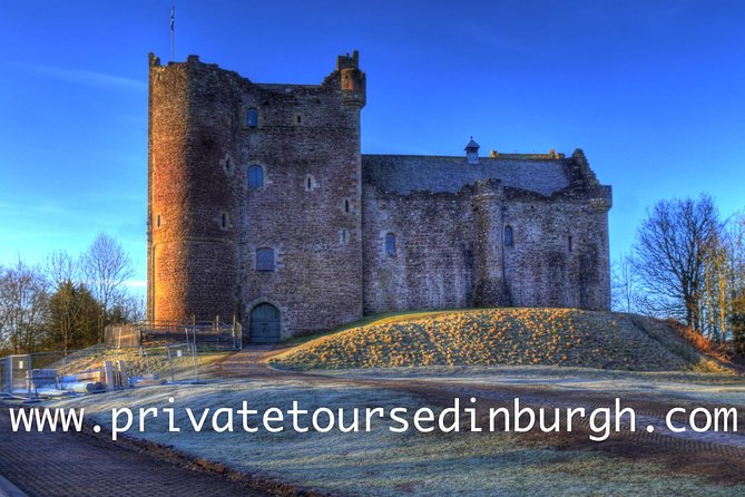 Five Outlander locations , Outlander film locations tour - Blackness Castle as Fort William