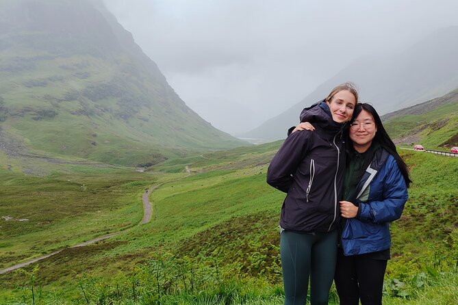 Fort William and Glencoe Tour - Fort Augustus: canals, lochs, and coffee