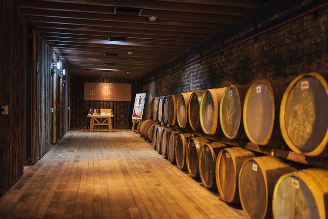 From Edinburgh: Glenkinchie Distillery & Whisky Experience - The bus ride to East Lothian