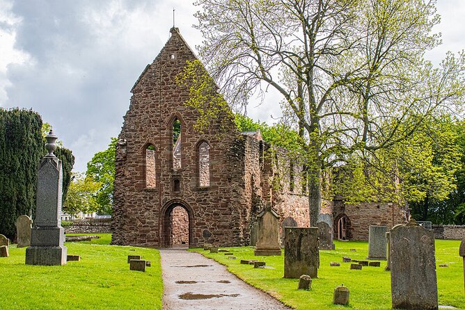 From Inverness to Loch Ness , Cawdor Castle , Culloden and more - Starting Beside Loch Ness at the Wellington Lay-By