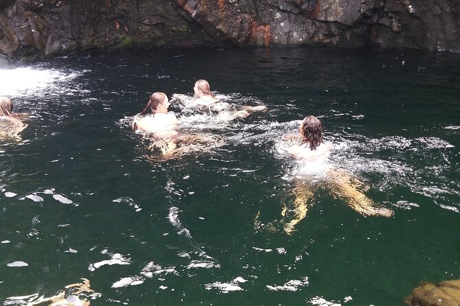 Full-Day Private Guided Shennachies Road to Isles and Skye Tour - Gordon’s storytelling is part of the value