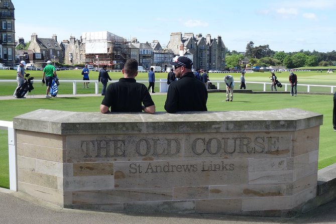 Full Day Tour to St Andrews, Dunfermline & the Fife Coast - A Full Day From Edinburgh With Room to Look Around