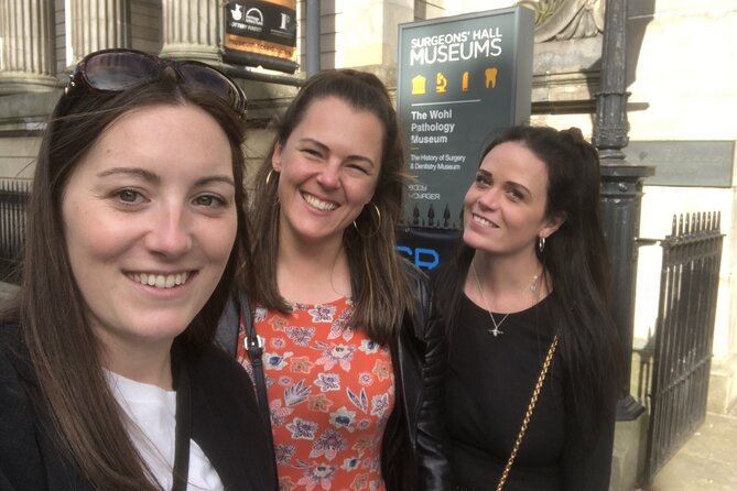 Ghosts of Edinburgh: Bloody Past Exploration Game and Tour - Greyfriars Bobby and the kirkyard setting