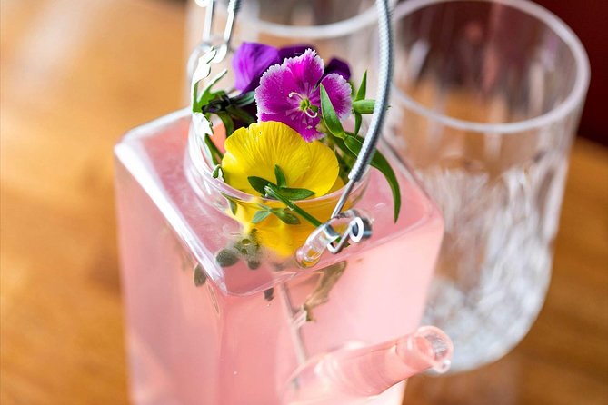 Glasgow Gin Tea Experience - What the Glasgow Gin Tea Experience is really like