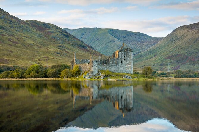 Glasgow; The Highlands & Loch Lomond Hour Private Tour - Luss and the First Loch Lomond View