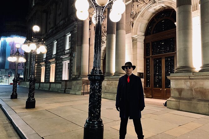 Gothic Glasgow Walking Tour - Glasgow after dark, with a theatrical guide