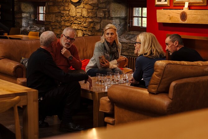 Guided Tour in Aberfeldy Distillery with Connoisseur Experience - Getting there and preparing for the walk