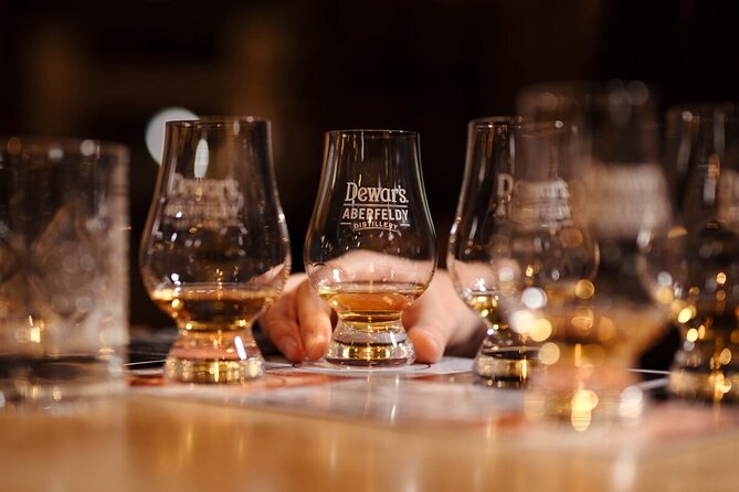 Guided Tour in Aberfeldy Distillery with Connoisseur Experience - Booking and cancellation advice