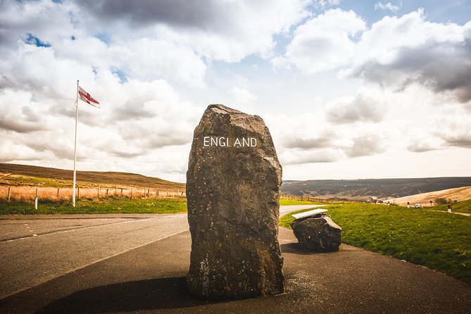 Hadrian's Wall & The Borders Tour from Edinburgh Incl. Admission - Vindolanda: where the Roman story becomes human