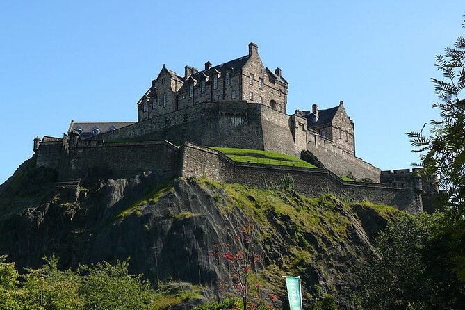 Harry Potter’s Edinburgh: A Self-Guided Audio Tour - Victoria Street, Edinburgh’s closest brush with Diagon Alley