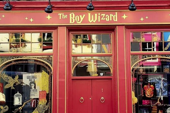 Harry Potter Tour & Edinburgh Castle Visit - Old Town lanes and the history behind the magic
