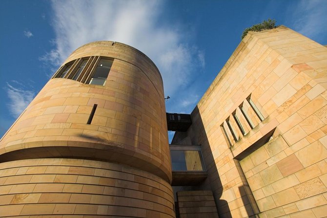 Highlights from Edinburgh’s Old Town: A Self-Guided Audio Tour - Key points about this Edinburgh audio walk