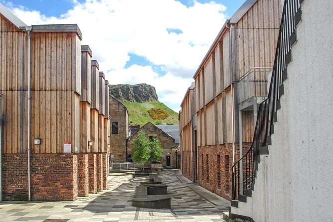 Highlights from Edinburgh’s Old Town: A Self-Guided Audio Tour - St Giles Cathedral and its many changes