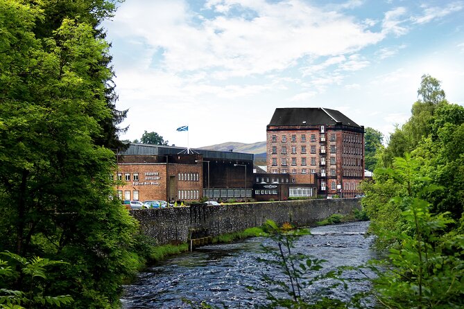 Highlights of Scotland Private Day Tour from Glasgow - Lunch at Bridge of Allan