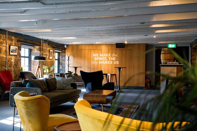 Holyrood Distillery Gin Tasting Experience - Choosing your next cocktail in the lounge