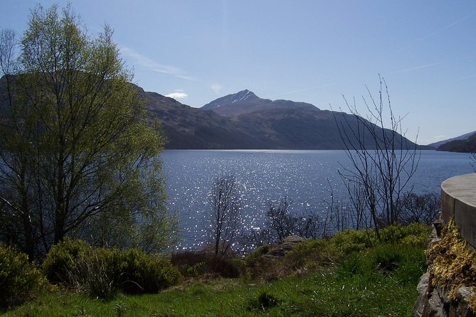 Inverary Castle & Loch Lomond Tour - Guides who make the road time count
