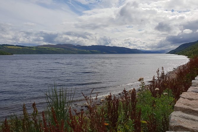 Invergordon Port Loch Ness Tour - The road to Loch Ness, with room for extra stops