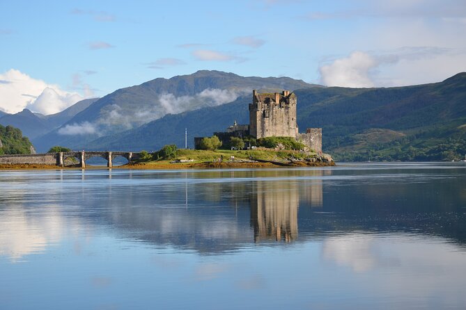 Inverness: 2-Day Isle of Skye, The Fairy Pools & Highland Castles - Day one begins with lochs and castle country