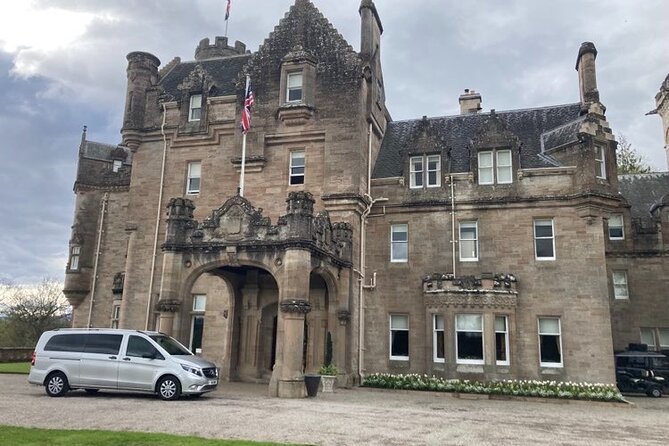 Inverness Airport and Hotels Private Transfers - What happens at the airport arrival lounge