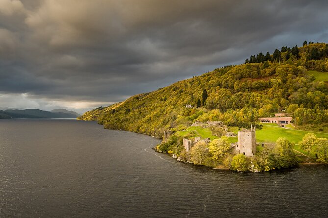 Inverness Castle, Clava, Culloden Battlefield and Loch Ness - Inverness Castle and the Spirit of the Highlands