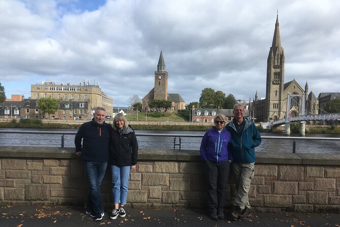 Inverness City Daily Walking Tour (11:30am, 2pm & 5pm) - Inverness Castle and the story behind its walls