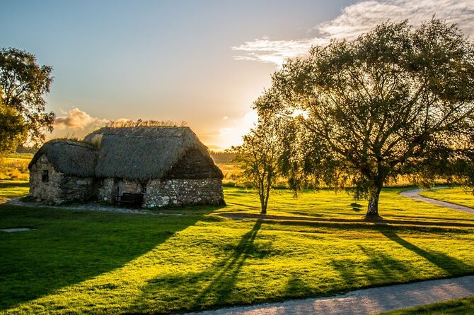 Isle of Lewis and Harris 5 Day Tour from Edinburgh - Day 3: Stornoway, sea cliffs, and ancient stonework