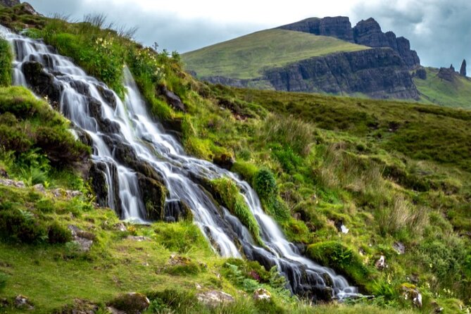 Isle Of Skye Self Guided Driving Tour - Portree is the practical starting point