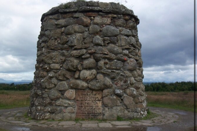 Loch Ness, Culloden, Clava and whisky/gin tour from Inverness. - Culloden Battlefield, the emotional center of the tour