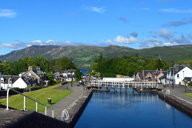 Loch Ness, Glencoe & Highlands Small-Group Day Tour from Glasgow - Choosing the optional Loch Ness cruise