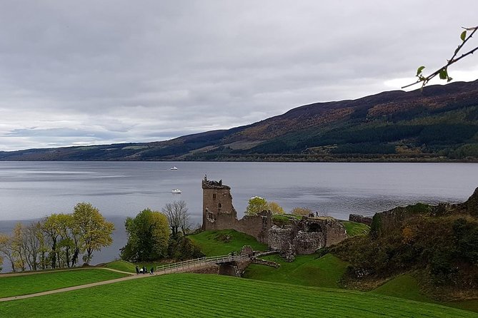 Loch Ness Shore Tour from Invergordon - Meeting your guide at the cruise port