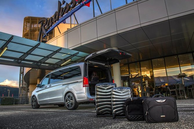 Luxury Transfer Service | Edinburgh to Inverness - Stops, sightseeing, and what is not included