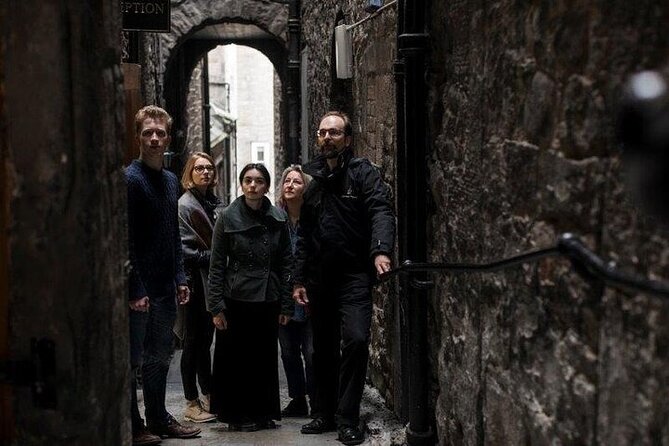 Multi-Sensory Witches Trials & Truth Tour in Edinburgh - Ending at the Witches Well