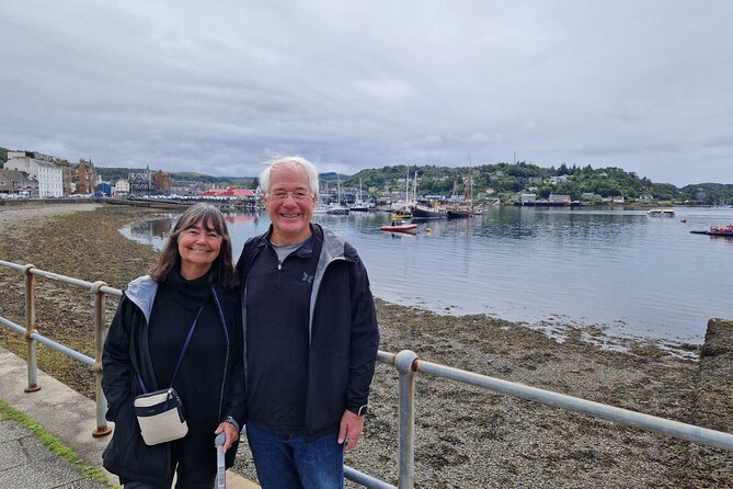 Oban Wee Walk and A Whisky Tour - Walking through town toward Oban Distillery