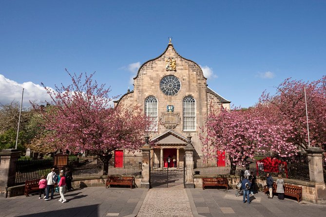 Old Town Historical and Underground Tour - Meeting at Tron Kirk on High Street