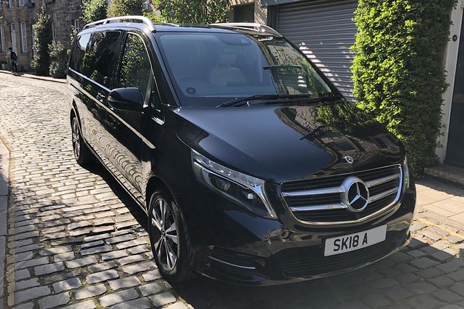 Outlander locations experience, Private Tour in a premium Minivan - Culross and the streets of Cranesmuir