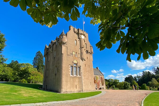 Private Balmoral Glamis Dunnottar Castles Tour from Aberdeen - Lunch at The Fife Arms adds a stylish pause