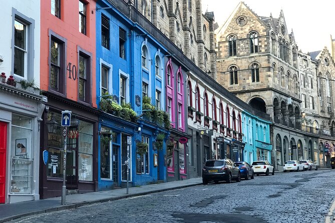 Private Edinburgh City 4-Hour Guided Tour in a black cab LEVC TX - Why a private black cab works well in Edinburgh