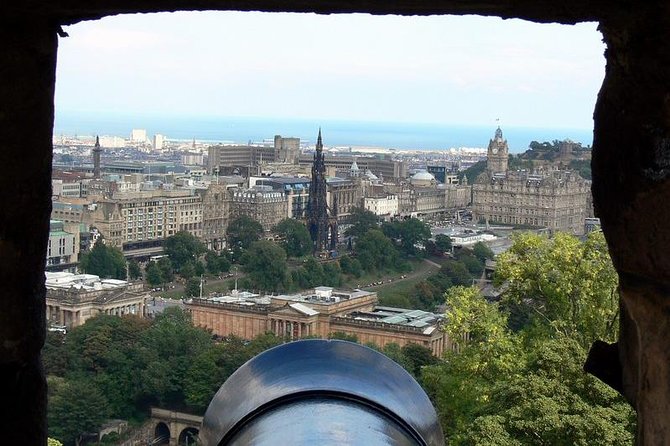 Private Edinburgh City Half-Day Tour - Holyrood, Parliament, and the Royal Setting