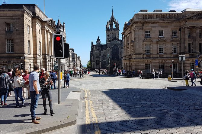 Private Edinburgh City Tour - A full day built around Edinburgh’s two cities