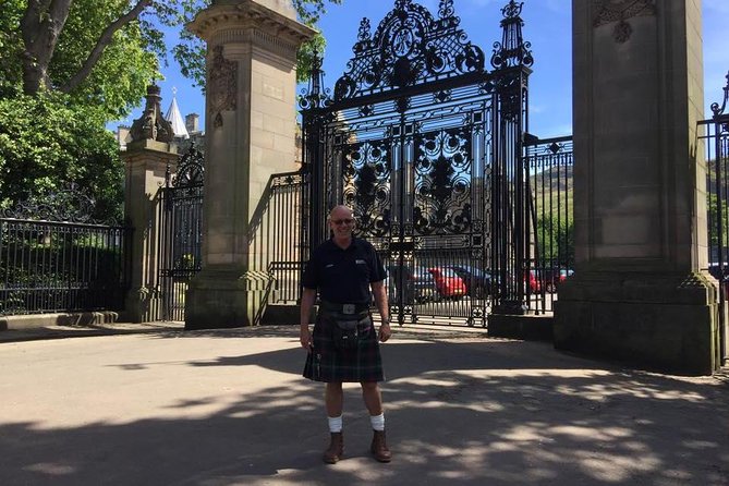 Private Edinburgh City Tour - Calton Hill for Edinburgh’s broadest city view