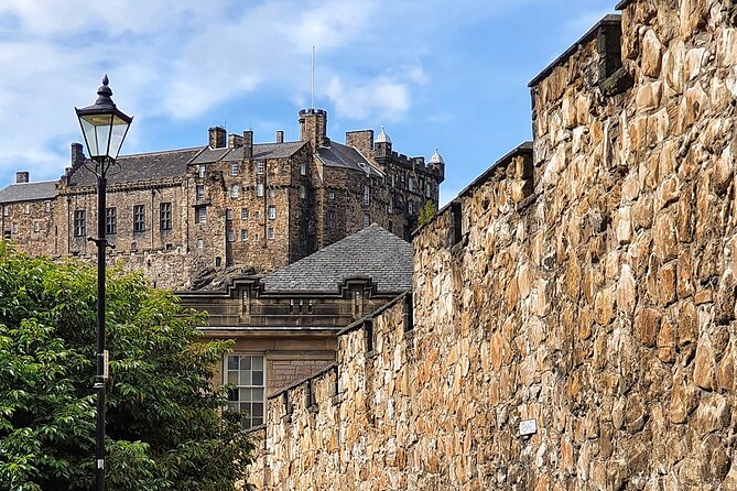 Private Edinburgh driving tour - Greyfriars Kirk and the city’s memorable stories