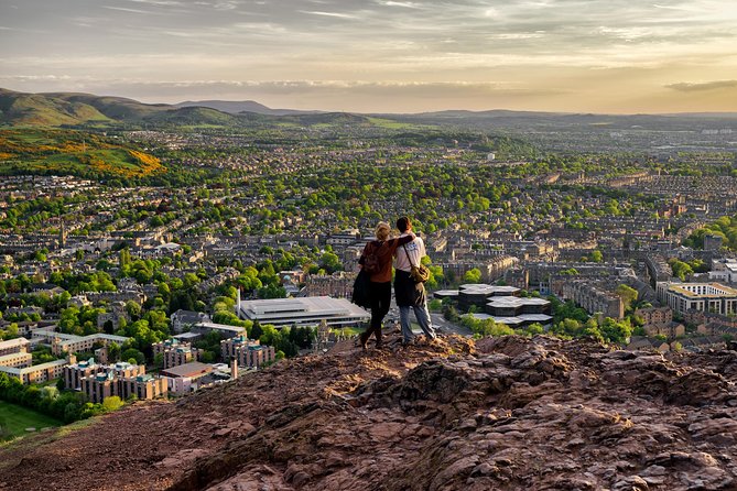 Private Edinburgh Tour for Families with a Local, 100% Personalized - Edinburgh Castle adds drama, but not admission