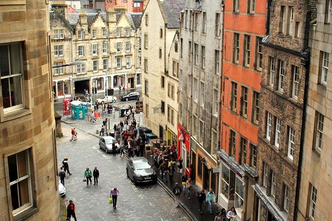 Private Edinburgh Tour for Families with a Local, 100% Personalized - Meeting at Harvey Nichols or your accommodation