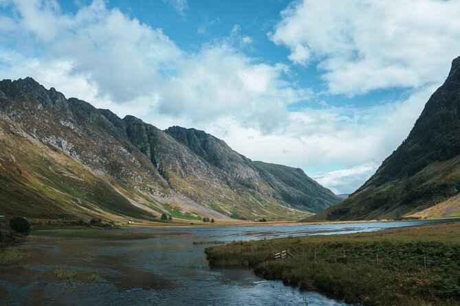 Private Full-Day Tour to the Scottish Highlands and Loch Ness - The guide can make or break a long day