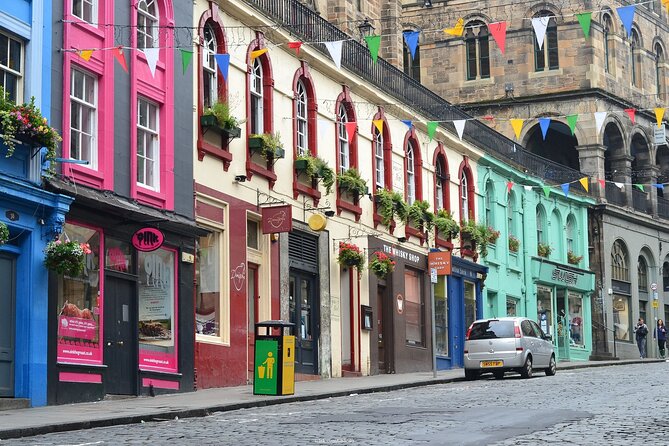 Private Full-Day Walking Tour in Edinburgh with Edinburgh Castle - Lunch in the Grassmarket, with the bill left to you