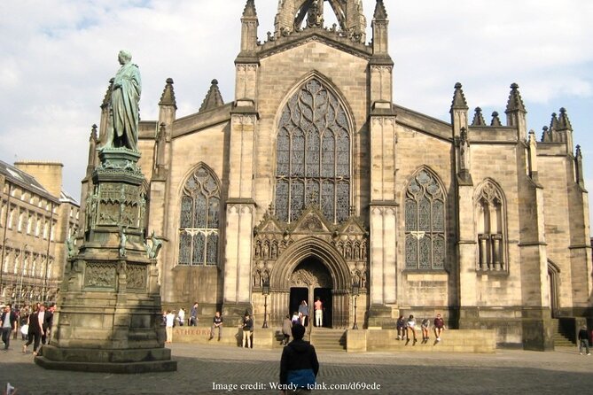 Private Full-Day Walking Tour in Edinburgh with Edinburgh Castle - Calton Hill delivers the clearest city view