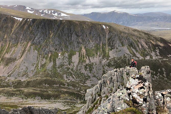Private Guided Ridge Scrambling Experience in the Cairngorms - What Makes the Private Format Valuable