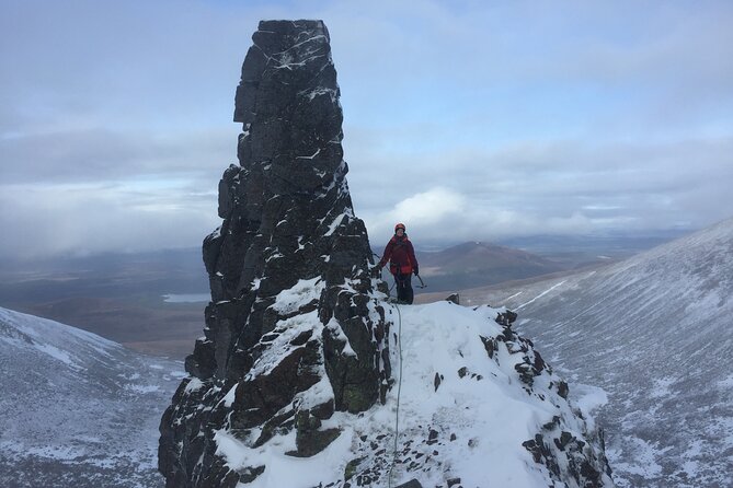 Private Guided Winter Mountaineering Experience in the Cairngorms - What your $238.66 covers